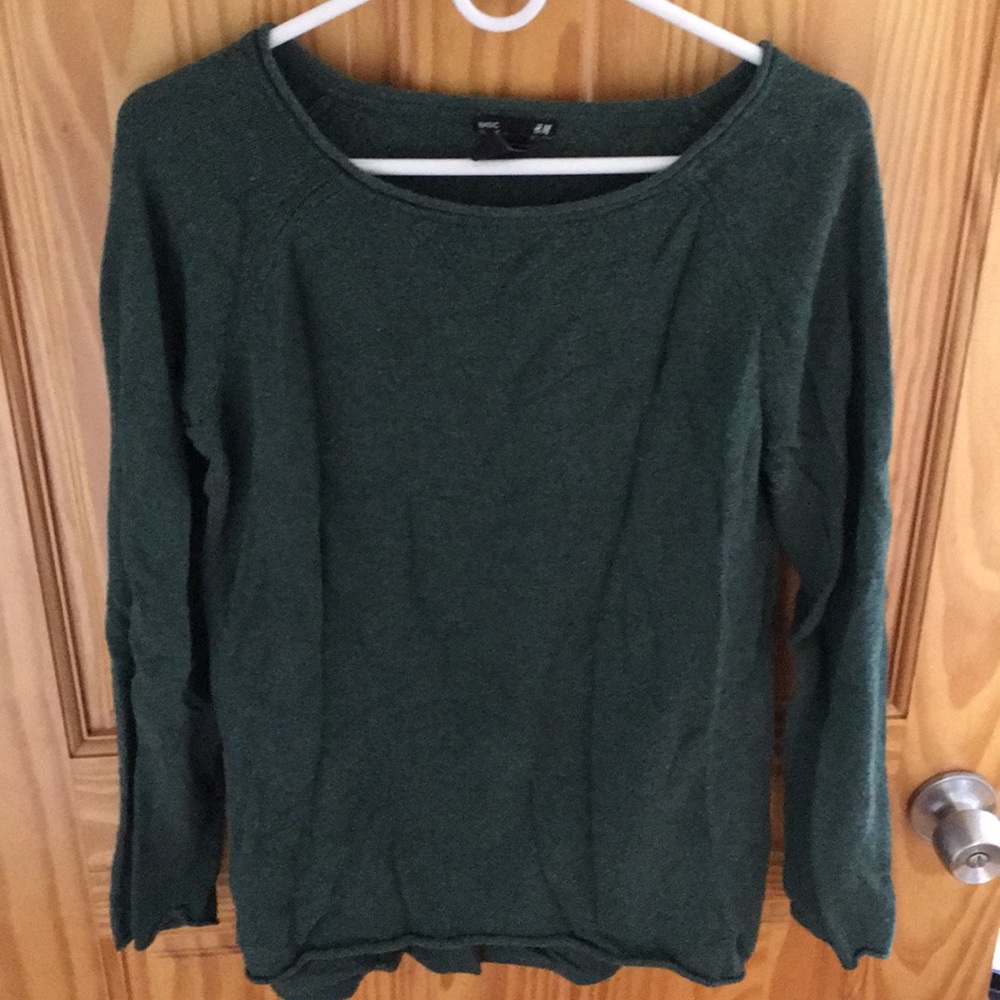H&M green sweater size M